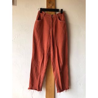 ザラ(ZARA)のZARA ザラ　コットンパンツ　赤　レッド　(カジュアルパンツ)