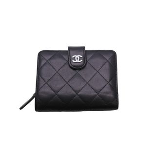 CHANEL シャネル ショルダーバッグ ホワイト シングルフラップ チェーンショルダー 17番台/SV金具 パンチングレザー ai-tdc-000437-4d