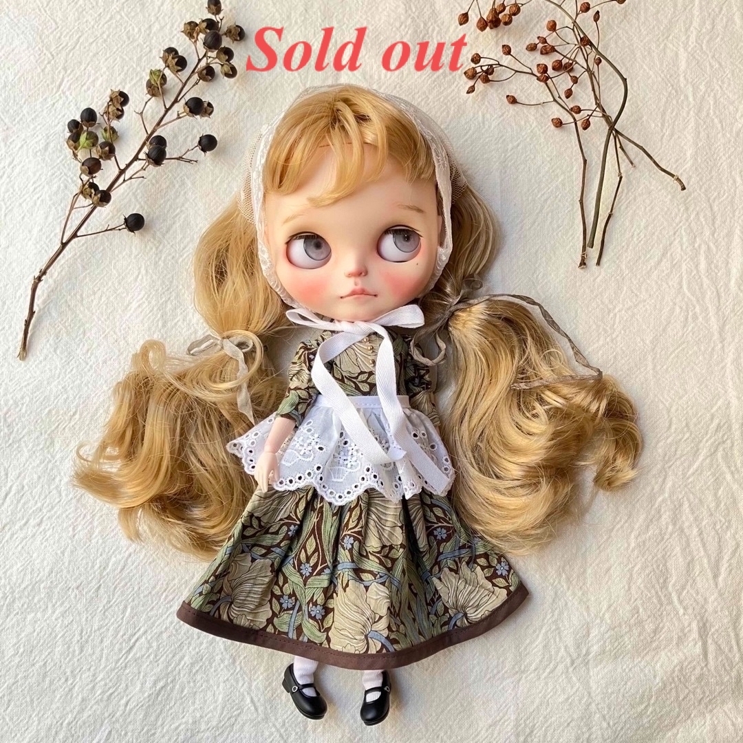 Blytheoutfitモリス　ワンピース　ブライス　アウトフィット