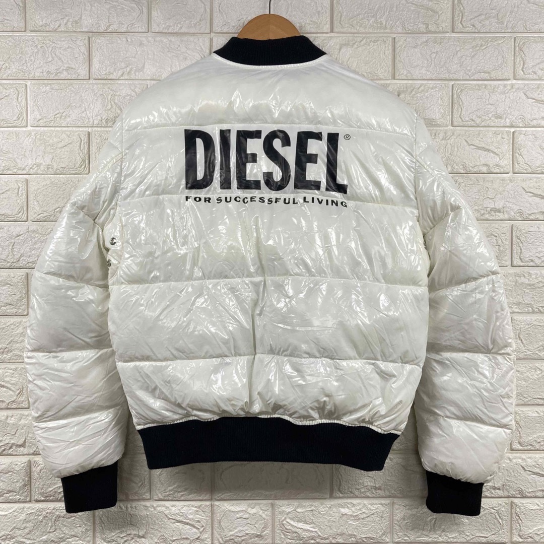 DIESEL - 美品 DIESEL ディーゼル ビッグロゴ ホワイトダウン