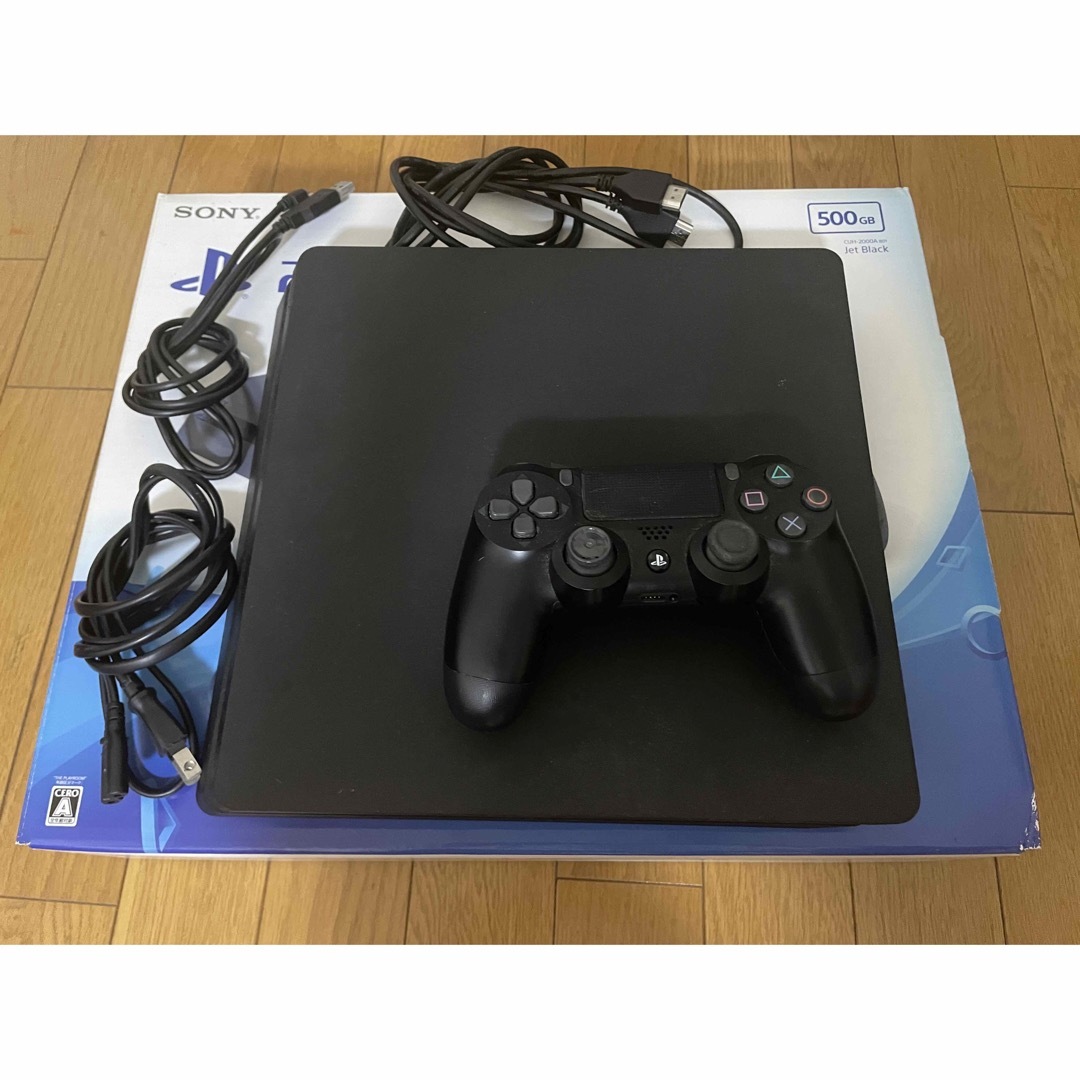 PlayStation®4ジェット・ブラック500GB CUH-2000AB01-