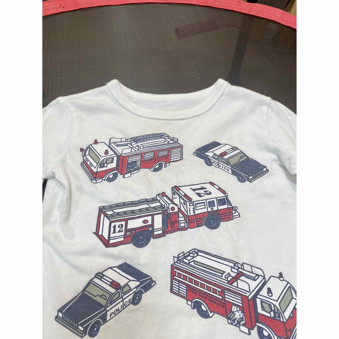 babyGAP(ベビーギャップ)のベビーギャップ 長袖 Tシャツ ロンT 車 恐竜 6-12m 70 まとめ売り キッズ/ベビー/マタニティのベビー服(~85cm)(Ｔシャツ)の商品写真