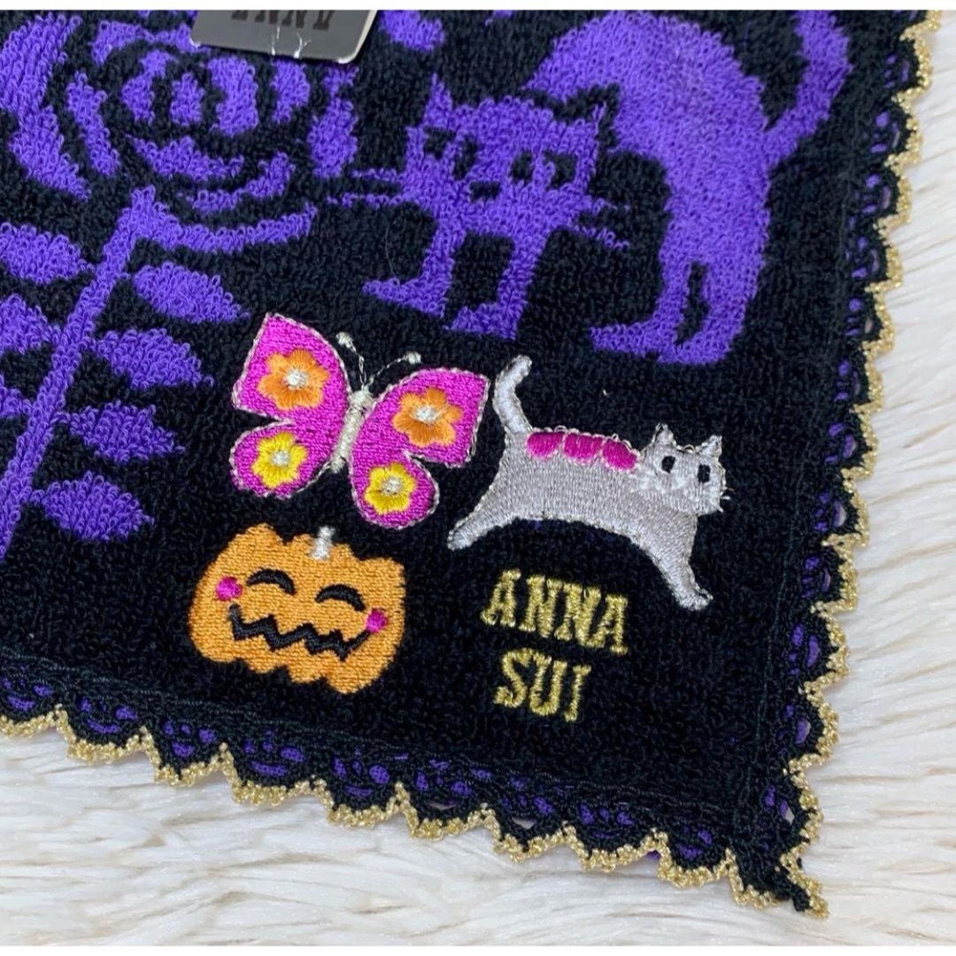 ANNA SUI(アナスイ)の【新品未使用】ANNA SUI タオルハンカチ ハロウィン 猫 バタフライ レディースのファッション小物(ハンカチ)の商品写真