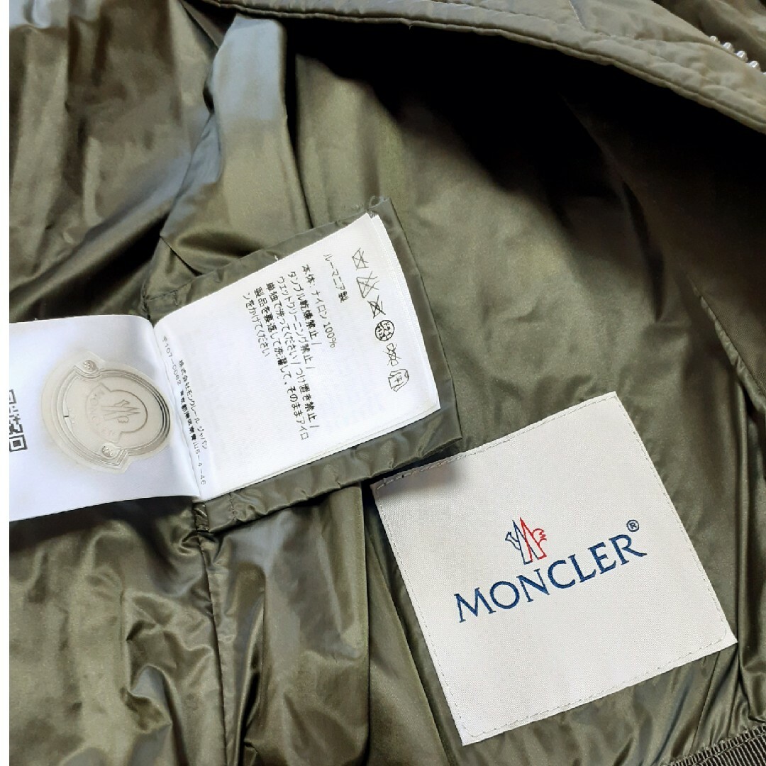 MONCLER(モンクレール)の美品 MONCLER コート レディースのジャケット/アウター(スプリングコート)の商品写真