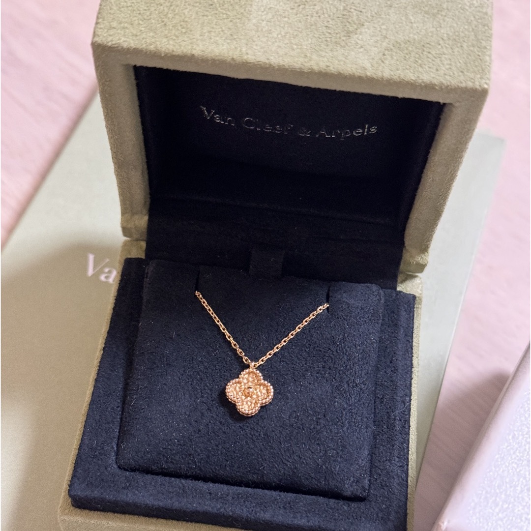 Van Cleef & Arpels - Van Cleef & Arpels スウィート Van Cleef & Arpels - Van Cleef & Arpels スウィート