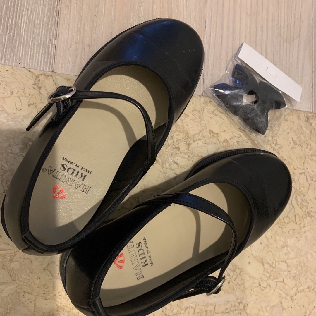 HARUTA(ハルタ)の18cm⭐︎ハルタ⭐︎ストラップシューズ　⭐︎ブラック キッズ/ベビー/マタニティのキッズ靴/シューズ(15cm~)(フォーマルシューズ)の商品写真