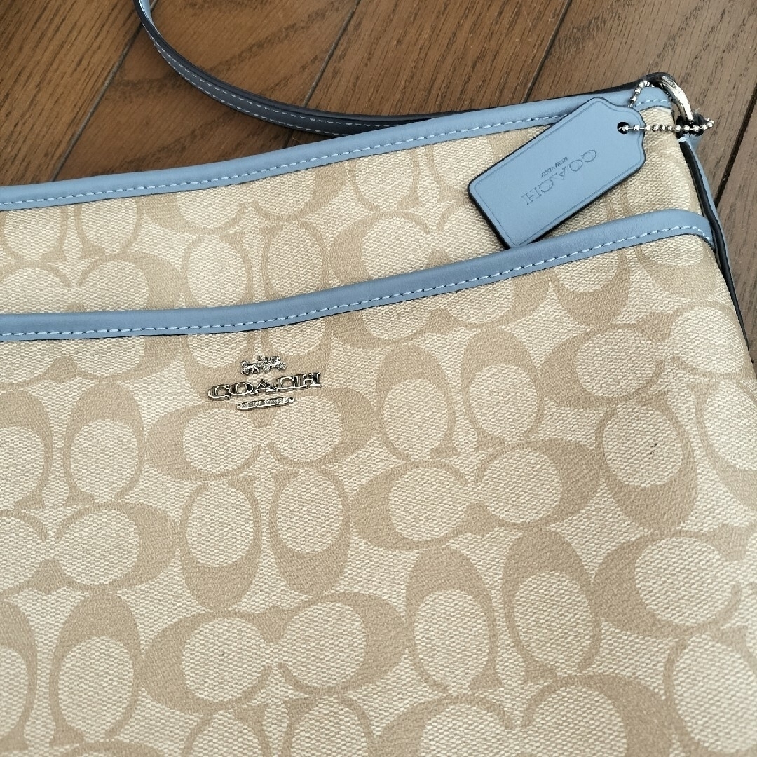 COACH(コーチ)のモモ様　専用　COACH　ショルダーバック レディースのバッグ(ショルダーバッグ)の商品写真