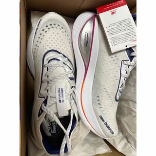 ニューバランス(New Balance)のフューエルセルスーパーコンプトレーナー 27.0cm 値下げ可(シューズ)