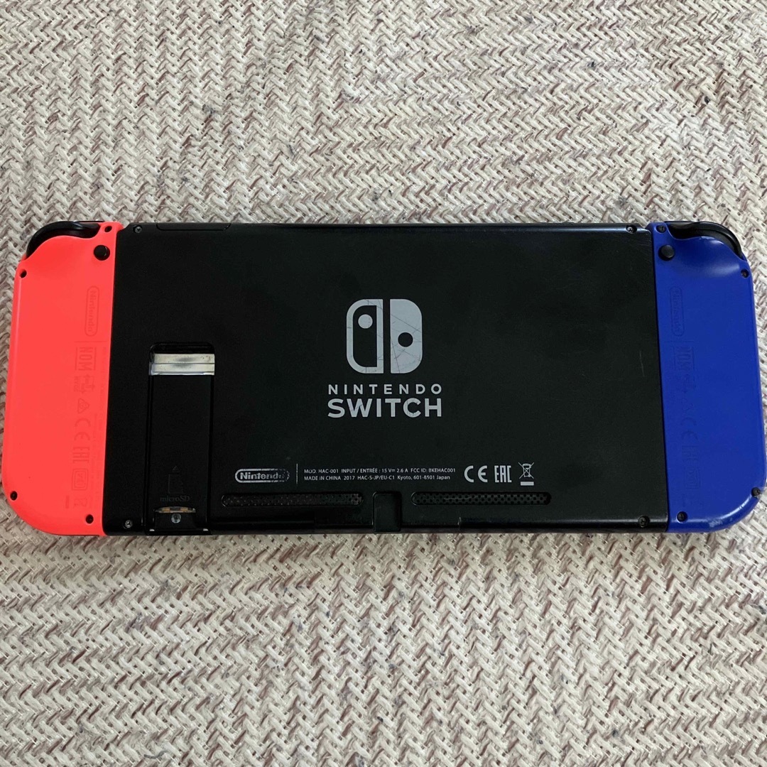Nintendo Switch(ニンテンドースイッチ)のSwitch本体　ジャンク品 エンタメ/ホビーのゲームソフト/ゲーム機本体(家庭用ゲーム機本体)の商品写真