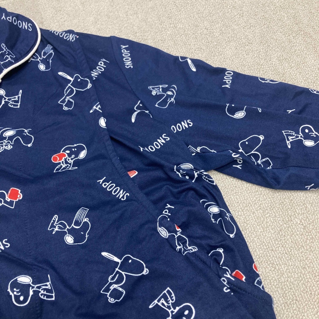 SNOOPY(スヌーピー)の新品　SNOOPY スヌーピー パジャマ　マタニティ　授乳服　ネイビー　セット キッズ/ベビー/マタニティのマタニティ(マタニティパジャマ)の商品写真