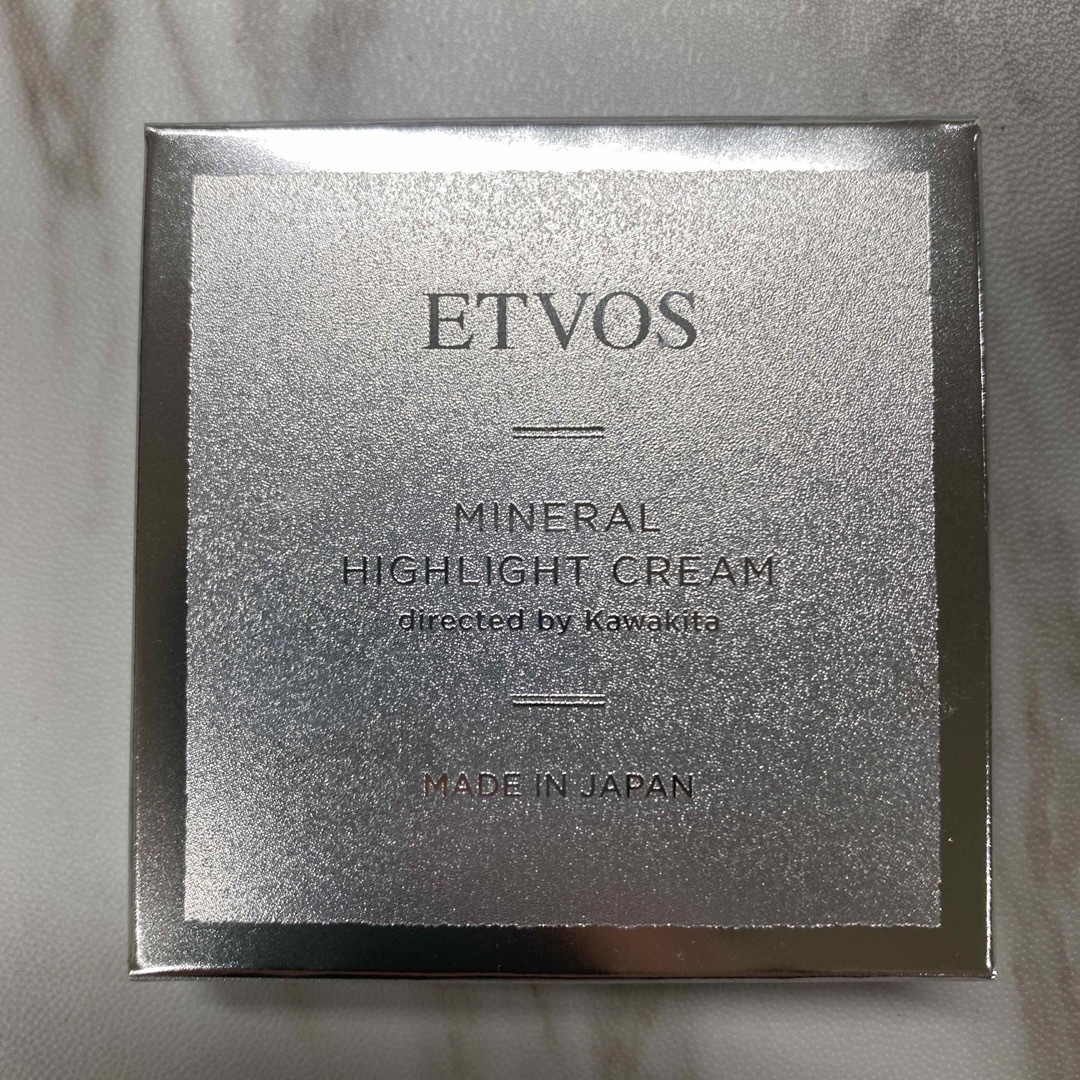 ETVOS(エトヴォス)のエトヴォス ETVOS ミネラルハイライトクリーム 4g コスメ/美容のベースメイク/化粧品(フェイスカラー)の商品写真