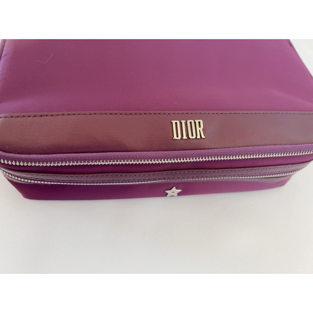 Dior⭐︎メイクブラシセット⭐︎2段ポーチ付き⭐︎非売品 Dior⭐︎メイクブラシセット⭐︎2段ポーチ付き⭐︎非売品