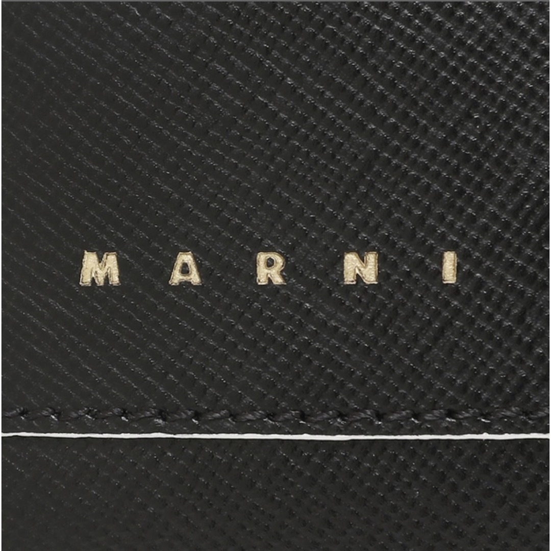 MARNIマルニ トランク レザー 二つ折り財布ブラック美品短時間使用のみ