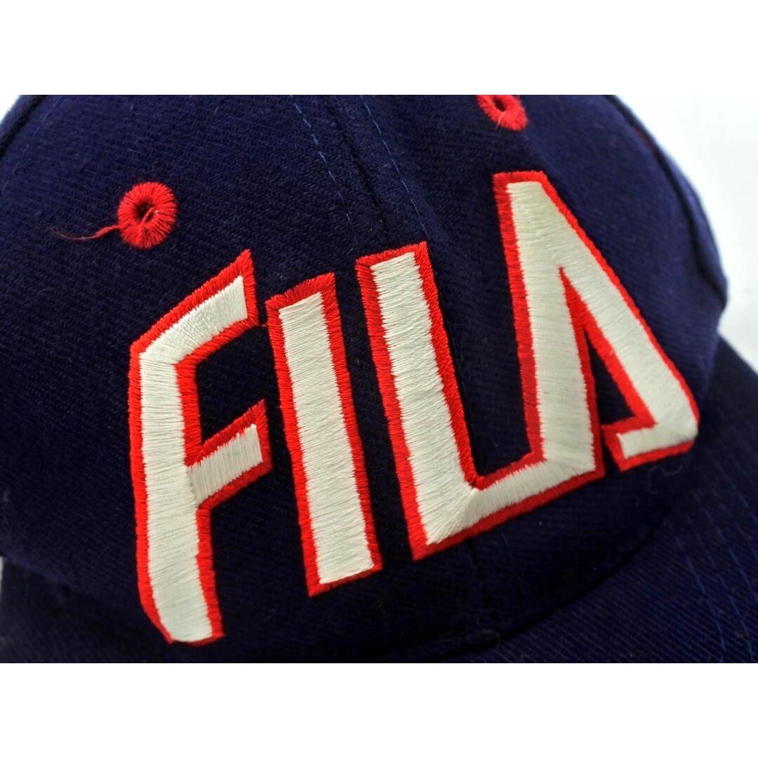 FILA(フィラ)のFILA フィラ ウール混 ロゴ 刺繍 キャップ 紺 ◇■ メンズ メンズの帽子(キャップ)の商品写真