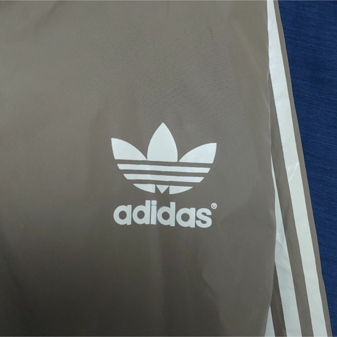 adidas(アディダス)のadidas Originals windbreaker jacket メンズのジャケット/アウター(ナイロンジャケット)の商品写真