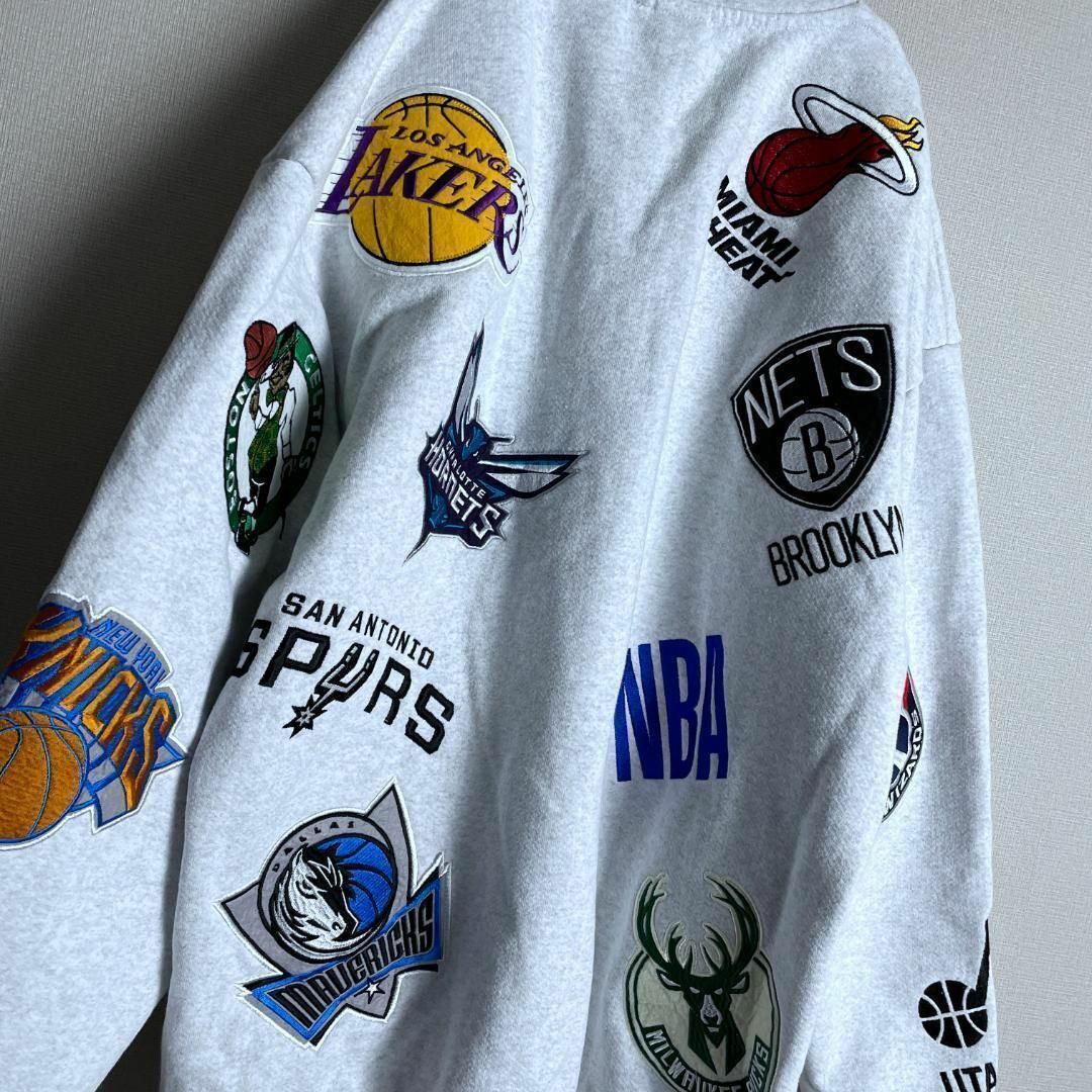 【新品☆即完売☆別注モデル】NBA チームワッペン刺繍 スウェット 入手困難