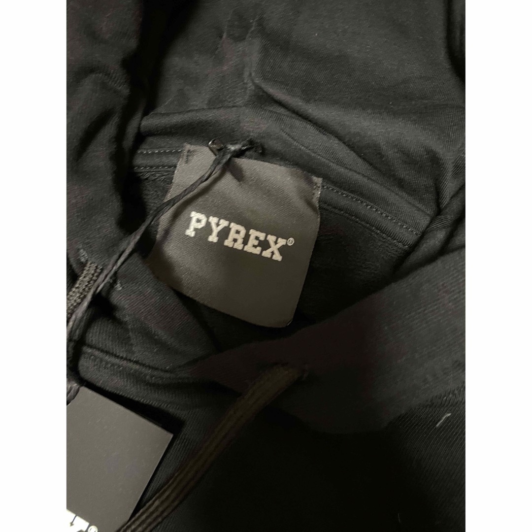 Pyrex(パイレックス)の新品ダク付き　PYREXパイレックス　パーカー　Mサイズ メンズのトップス(パーカー)の商品写真