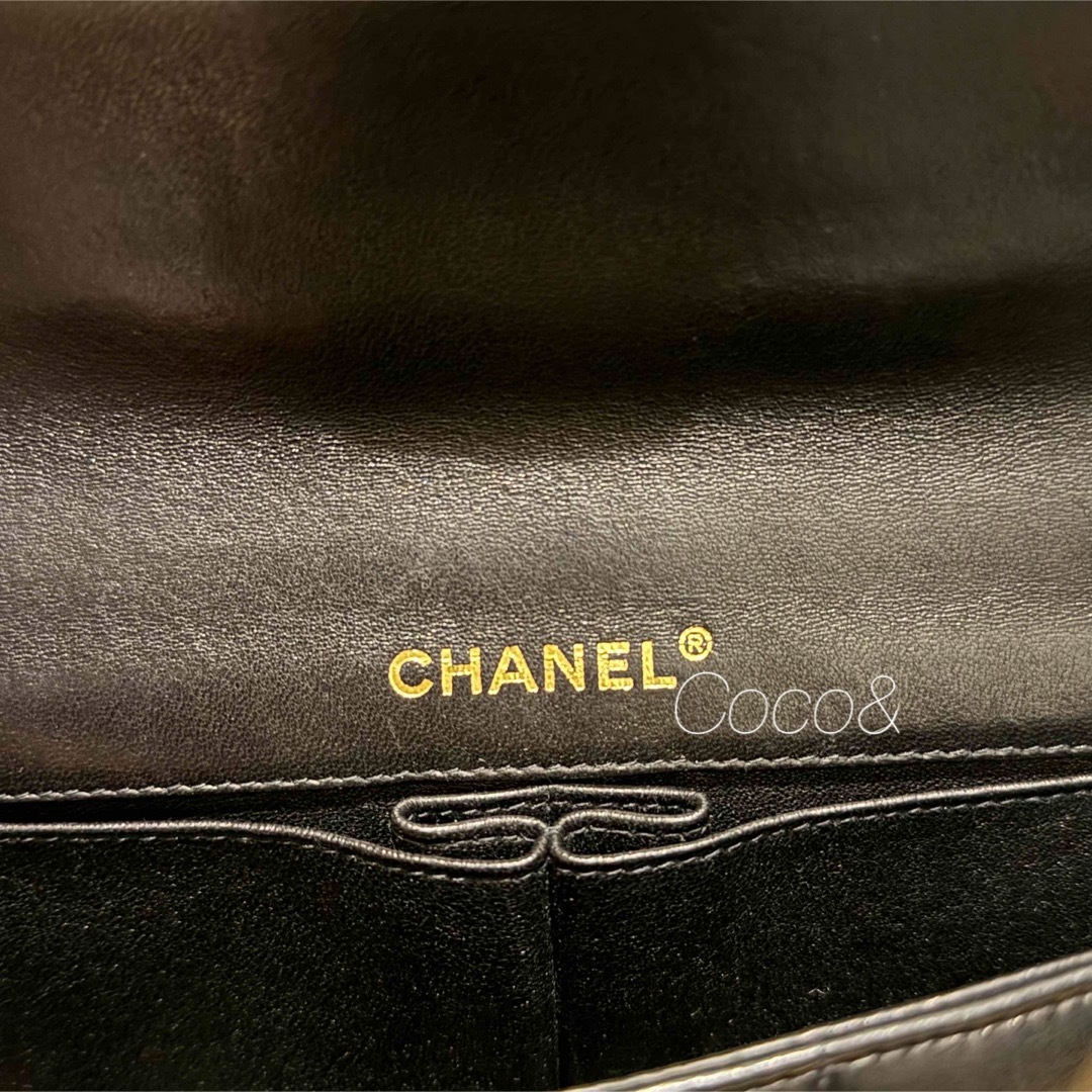 CHANEL(シャネル)の【新品同様】シャネル CHANEL チョコバー　 チェーンショルダーバッグ レディースのバッグ(ショルダーバッグ)の商品写真