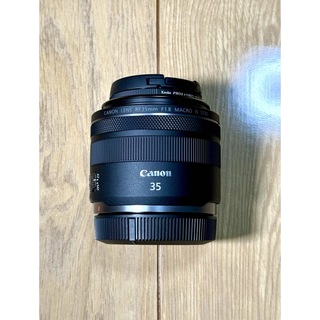 キヤノン(Canon)の【美品】Canon RF35mm F1.8 macro IS STM(レンズ(単焦点))