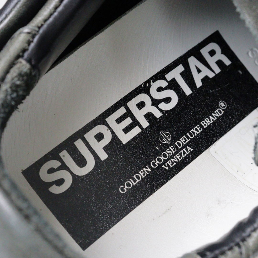 GOLDEN GOOSE(ゴールデングース)のGOLDEN GOOSE ゴールデングース SUPERSTAR 35/ブラック ローカット スニーカー 22cm【2400012168961】【中古】【2400012168961】 レディースの靴/シューズ(スニーカー)の商品写真