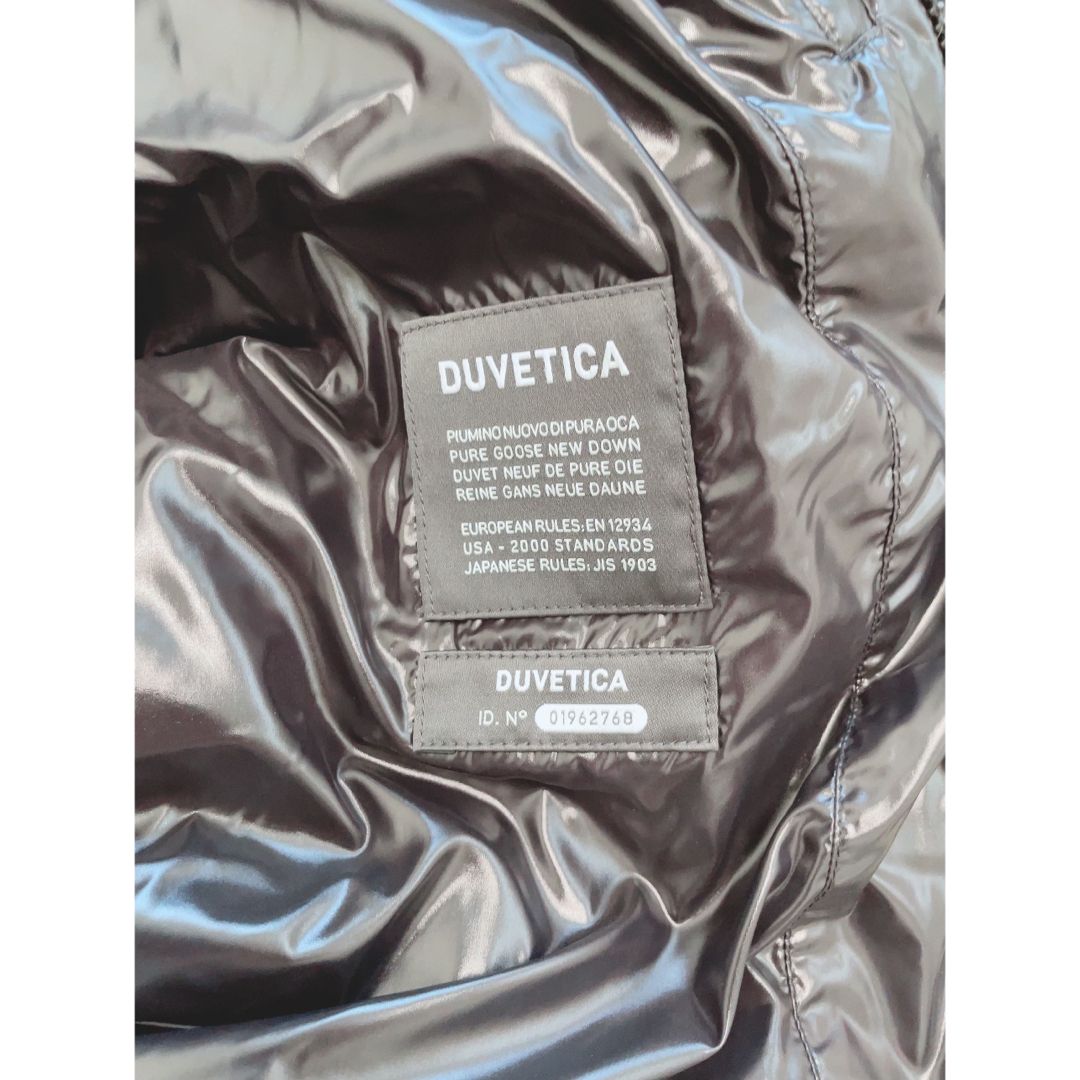 DUVETICA(デュベティカ)のかめーず様専用 デュベティカ ダウンcrema パデットコート 42 レディースのジャケット/アウター(ダウンコート)の商品写真