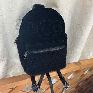 UGG ALANDRA PARACHUTE BAG A4 エコ サブ ジムバッグ