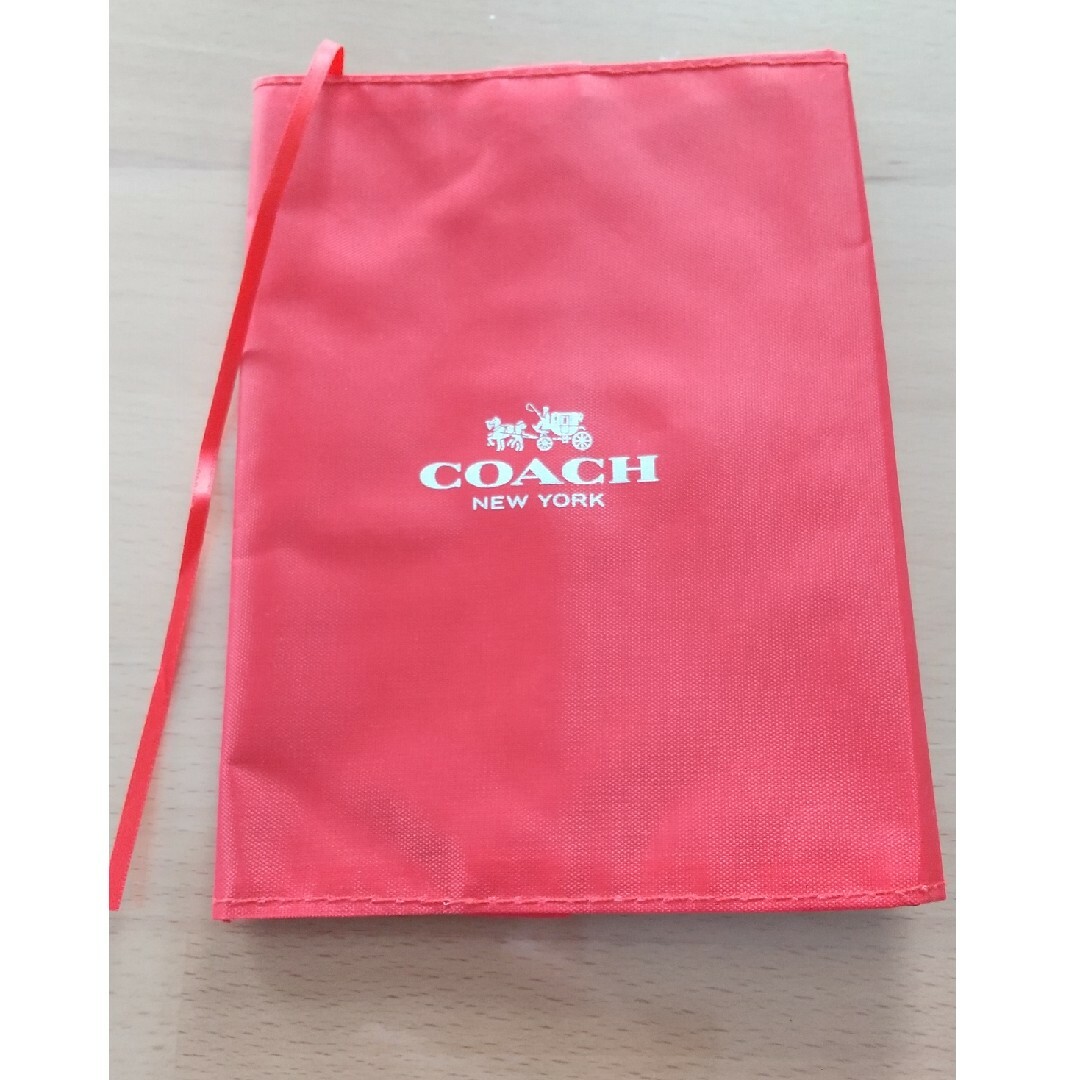 COACH(コーチ)の新品・未使用☆COACH ブックカバー　手帳カバー　コーチCOACH ハンドメイドの文具/ステーショナリー(ブックカバー)の商品写真