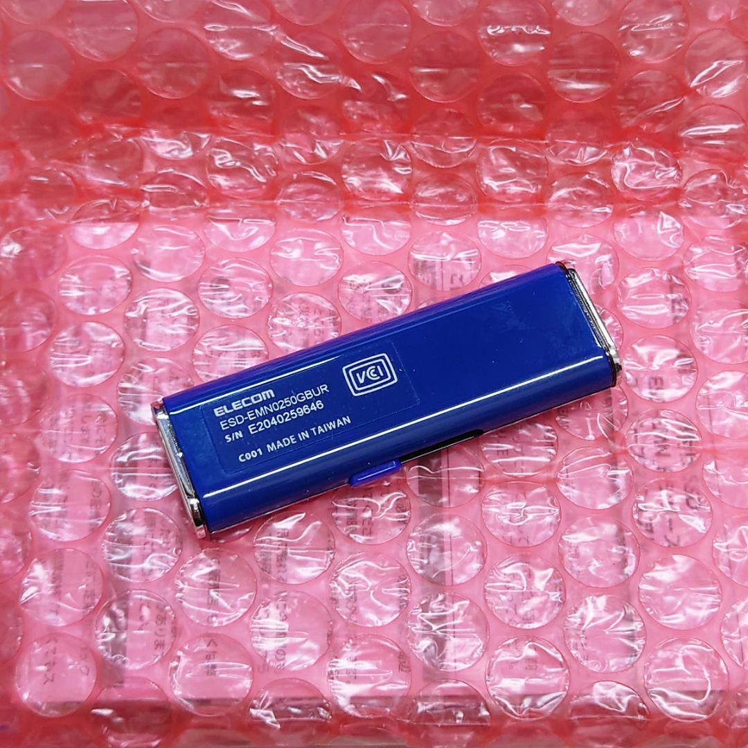 ELECOM(エレコム)のエレコム 外付けSSD ポータブル 250GB USB3.2 スマホ/家電/カメラのPC/タブレット(PC周辺機器)の商品写真