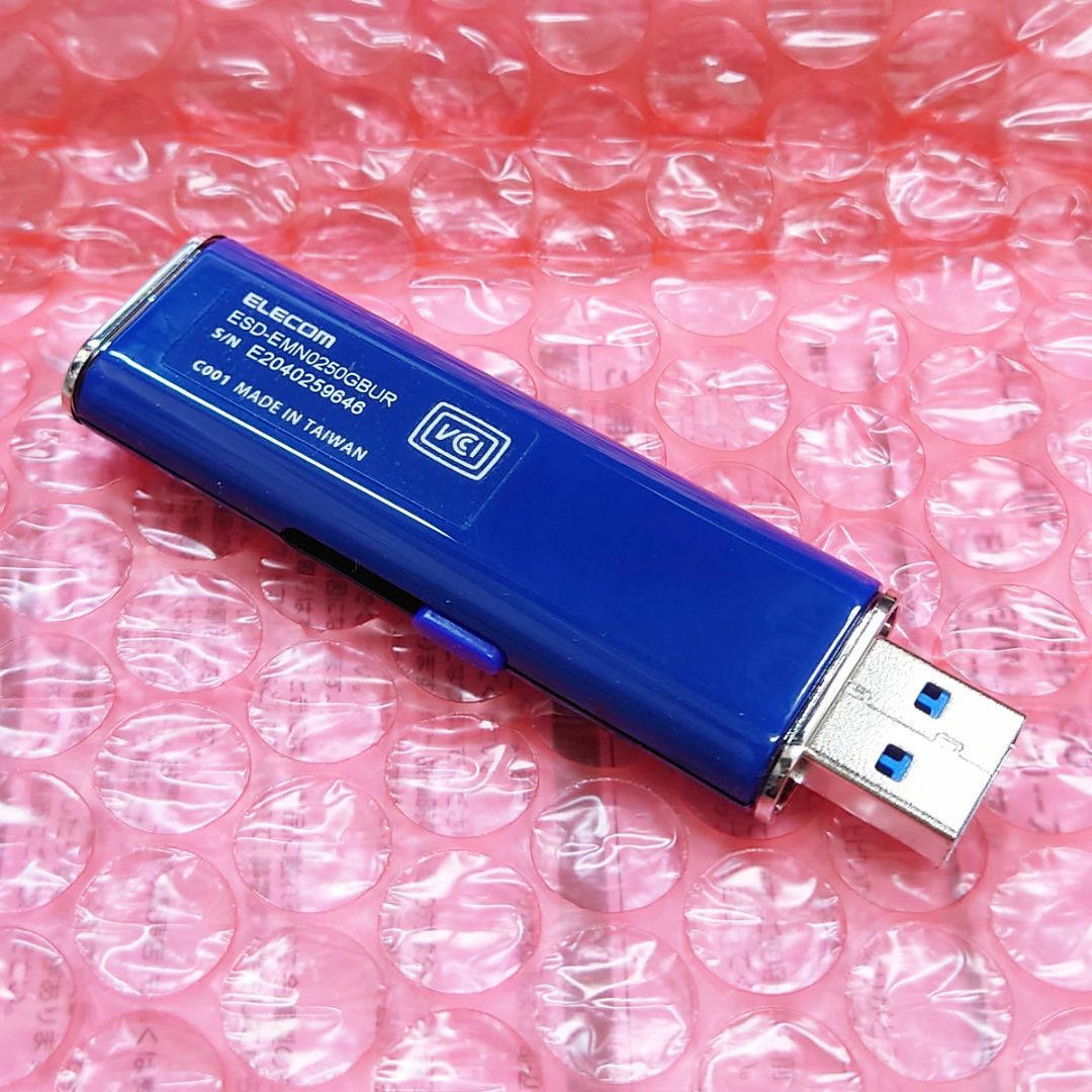 ELECOM(エレコム)のエレコム 外付けSSD ポータブル 250GB USB3.2 スマホ/家電/カメラのPC/タブレット(PC周辺機器)の商品写真