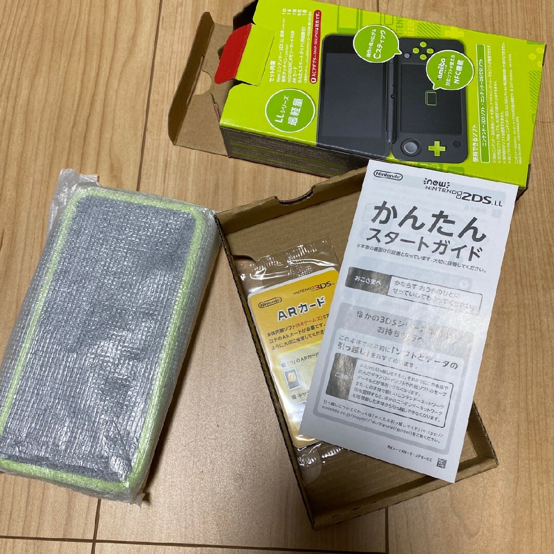 任天堂 - 【ほぼ新品】New ニンテンドー 2DS LL ブラック×ライムの通販