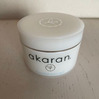 アカラン(AkaraN)の未使用☆アカラン☆エッセンシャルウォータージェル☆120g(オールインワン化粧品)