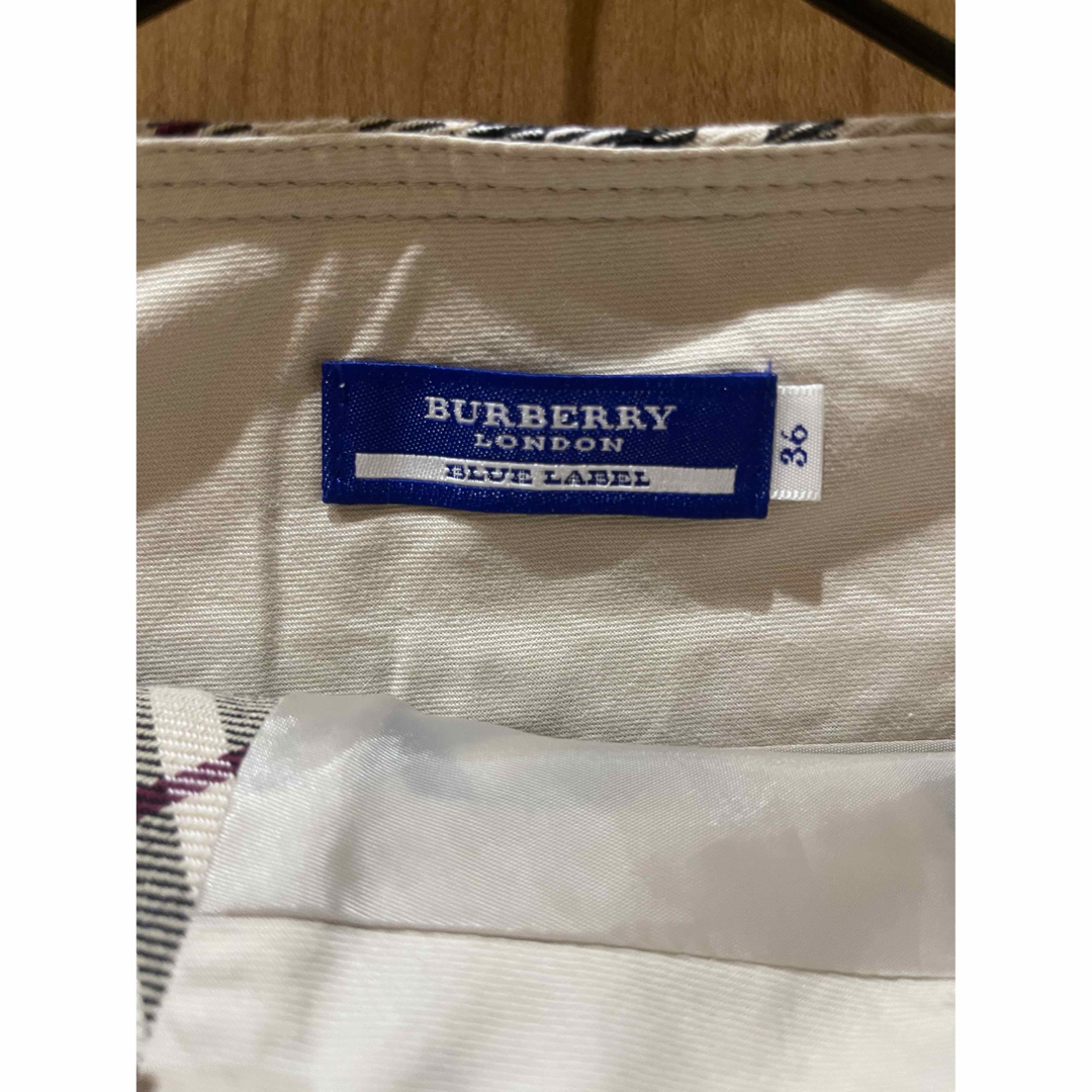 BURBERRY BLUE LABEL(バーバリーブルーレーベル)の【バーバリー・Burberry Blue Label】チェックモチーフスカート レディースのスカート(ひざ丈スカート)の商品写真