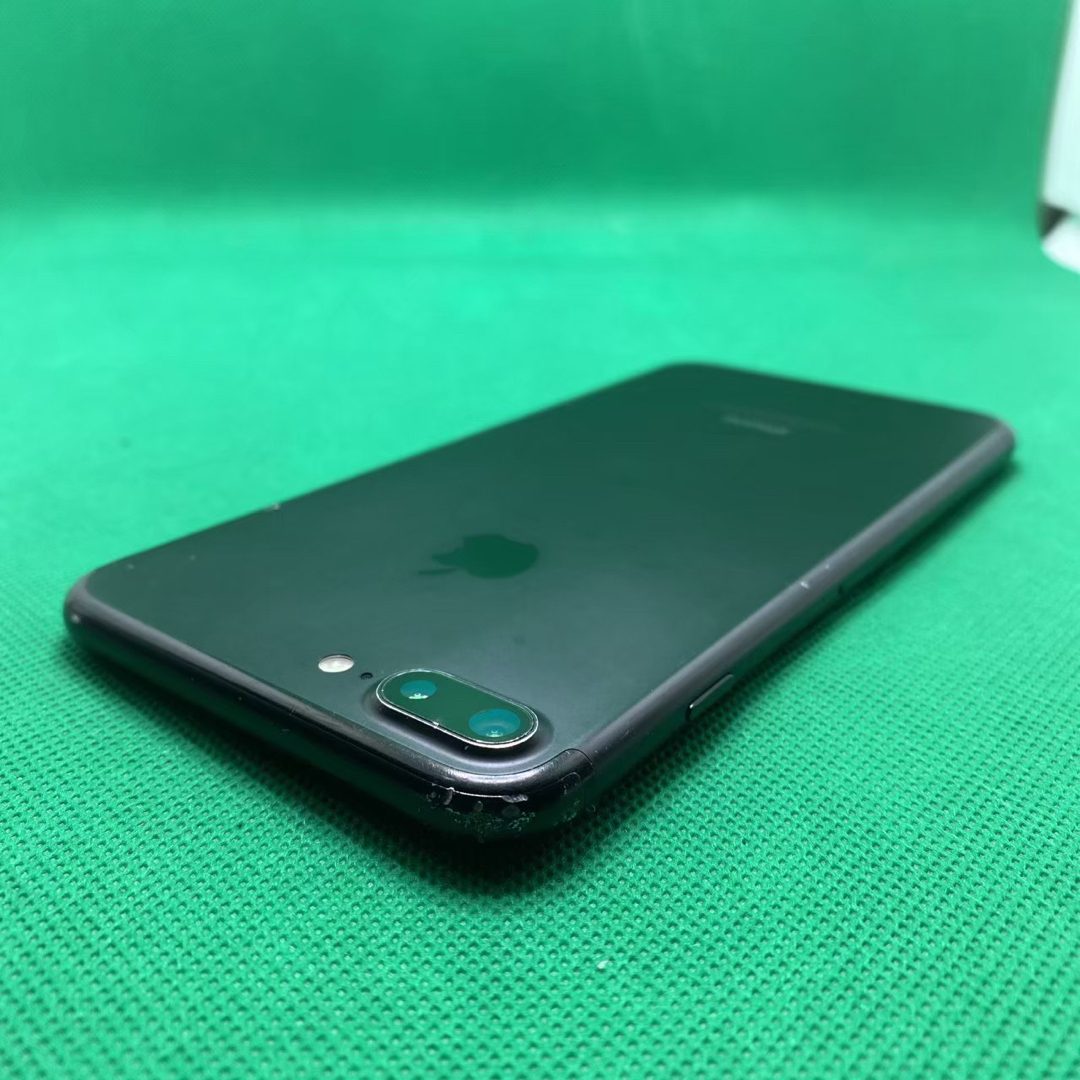 【格安美品】iPhone 7 Plus 256GB simフリー本体 211