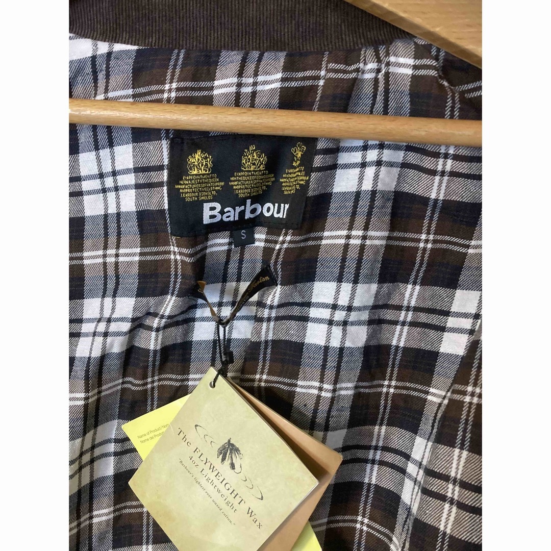 Barbour(バーブァー)の【新品】バブアー　ロングコート　ブラウン メンズのジャケット/アウター(ステンカラーコート)の商品写真