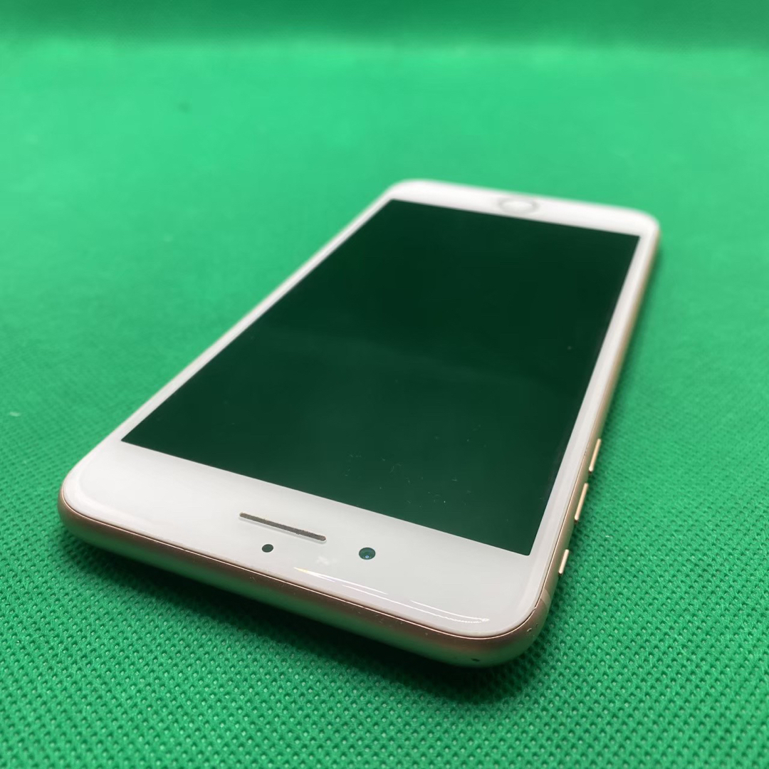 【格安美品】iPhone8plus 256 GB simフリー本体 292