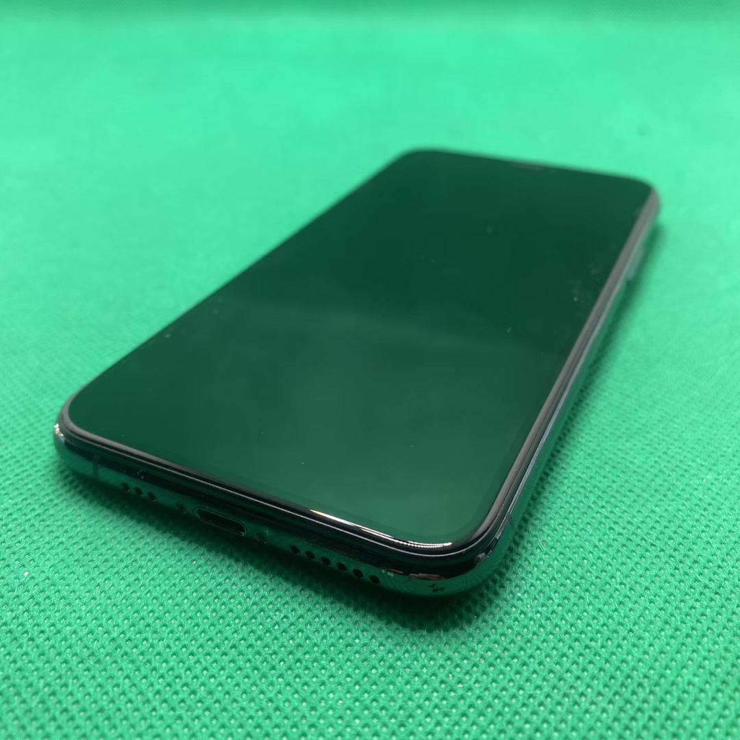 【格安美品】iPhone 11pro 256GB simフリー本体 440