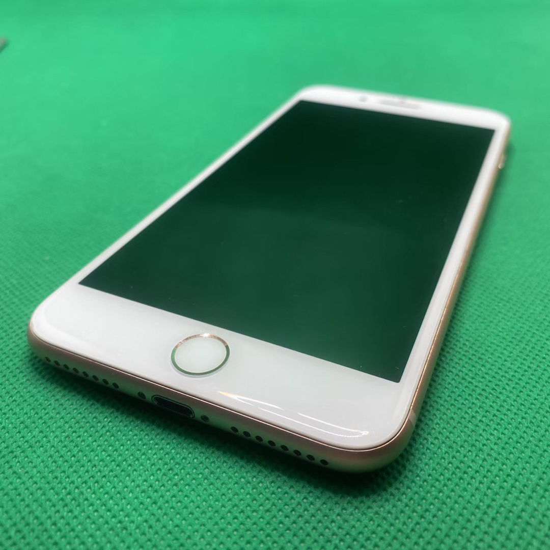 【格安美品】iPhone 8plus 256GB simフリー本体 481