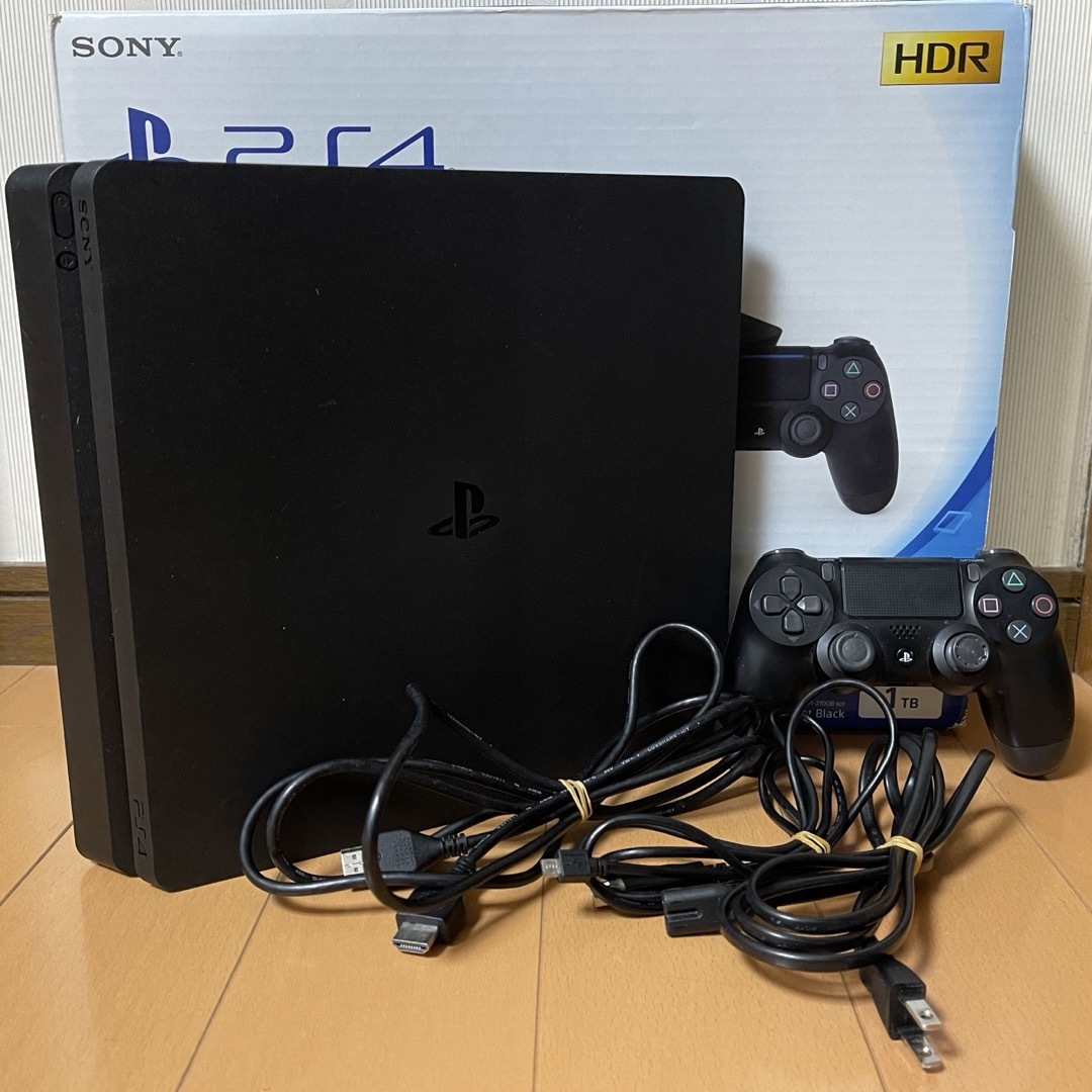 SONY PlayStation4 本体 CUH-2100BB01