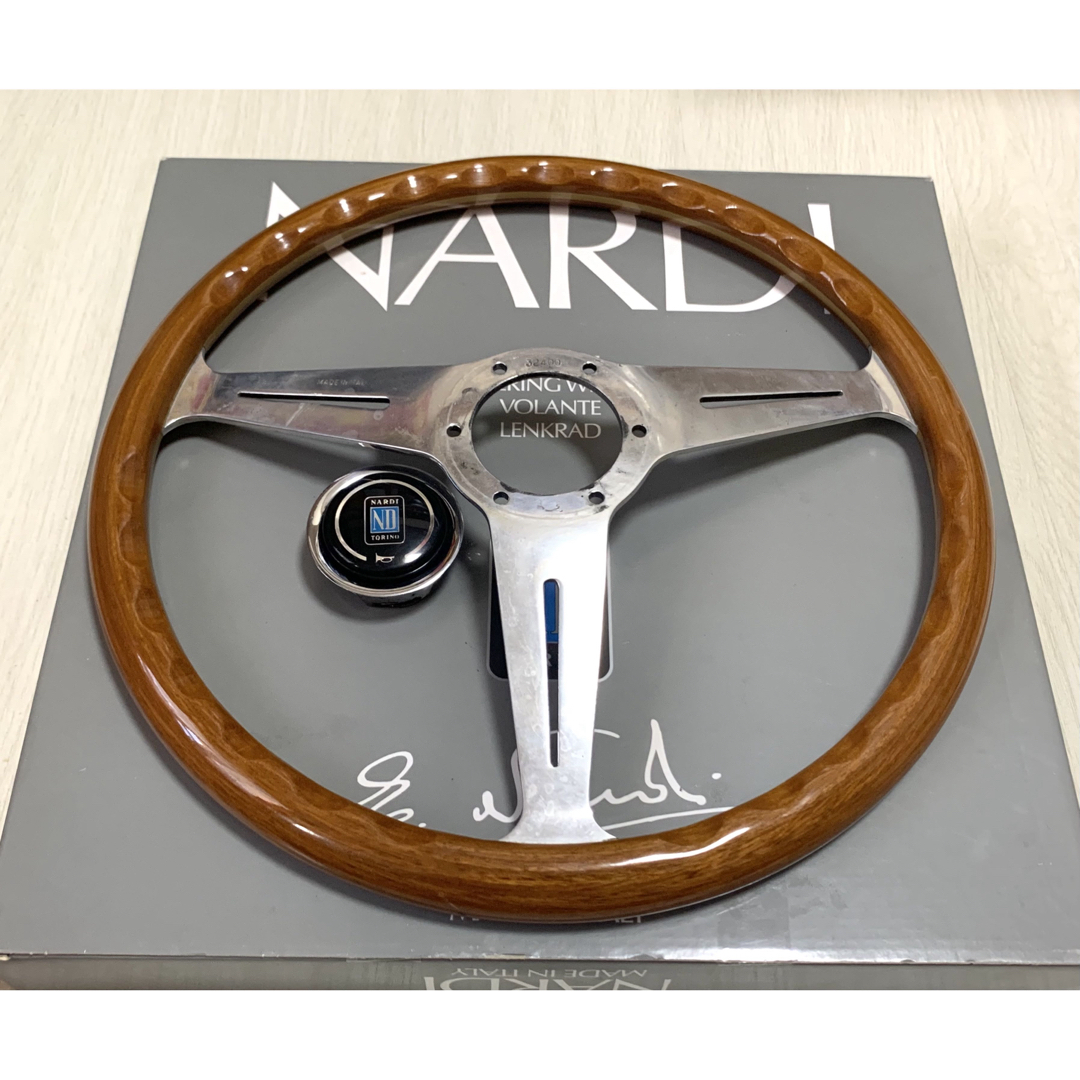 希少【NARDI Classic】36.5Φ ウッドステアリング ナルディ 良好 希少【NARDI Classic】36.5Φ ウッドステアリング ナルディ 良好