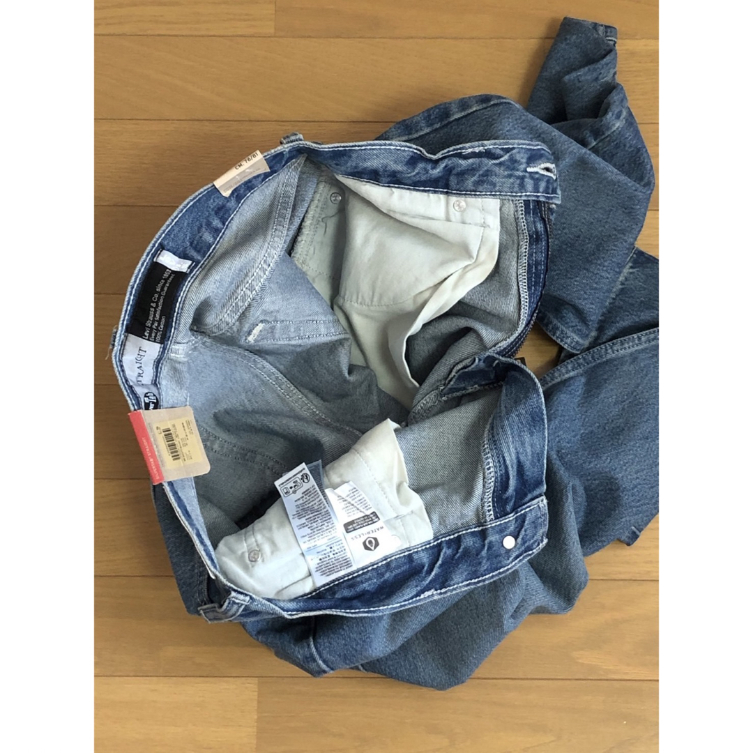 Levi's(リーバイス)のLevi's SilverTab STRAIGHT FIT WORN IN メンズのパンツ(デニム/ジーンズ)の商品写真