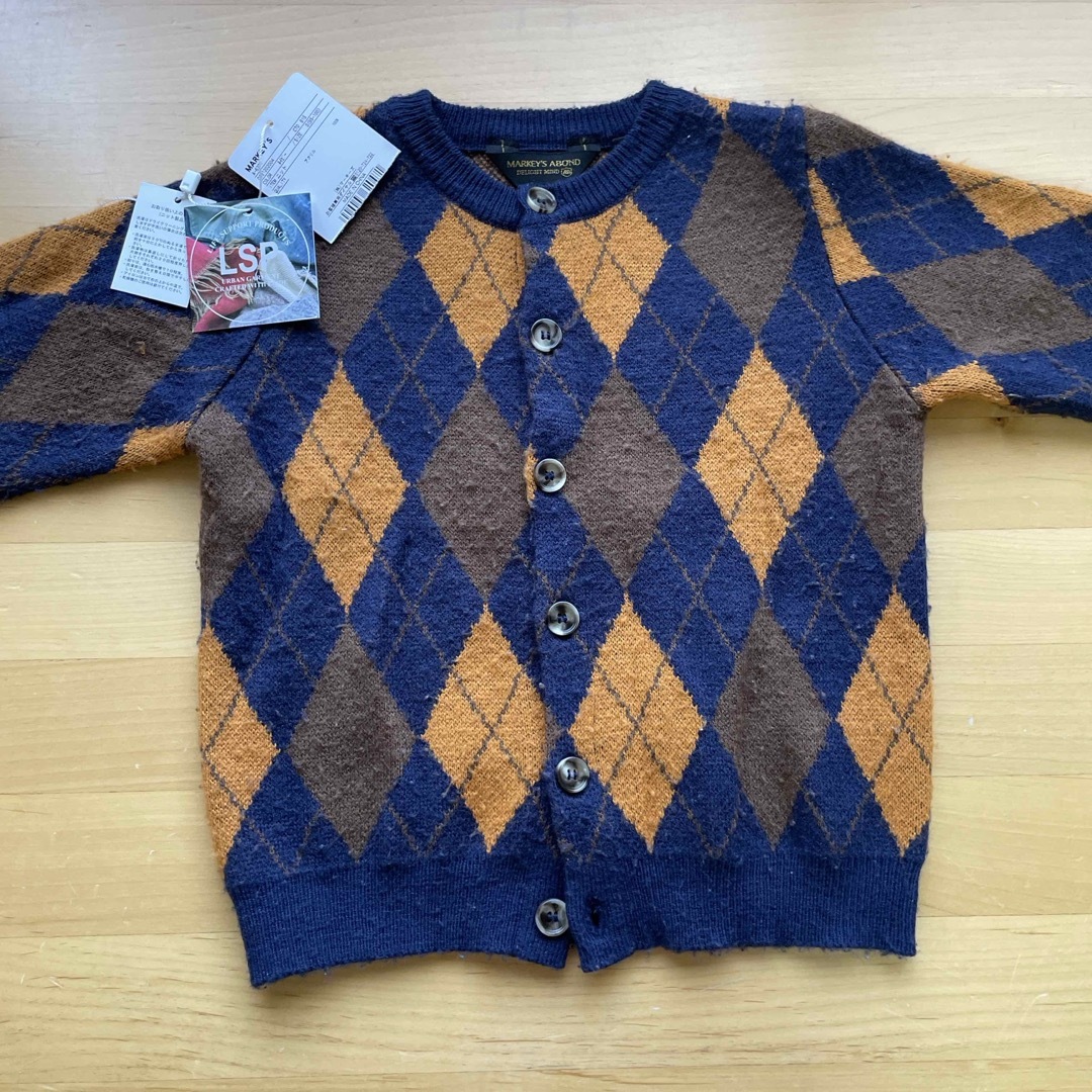 babyGAP(ベビーギャップ)のGAPベビーギャップ 消防車 ニット帽子 マーキーズ ニット セーター 100㎝ キッズ/ベビー/マタニティのこども用ファッション小物(帽子)の商品写真