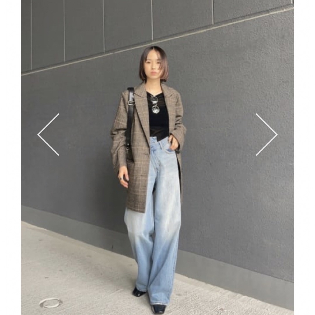 moussy(マウジー)のMOUSSY CROSS WAIST WIDE STRAIGHT♡ライトブルー レディースのパンツ(デニム/ジーンズ)の商品写真