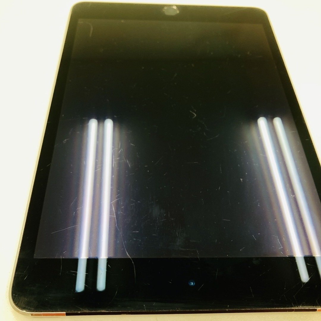 iPad mini4 セルラーモデル 128GB docomoスマホ/家電/カメラ