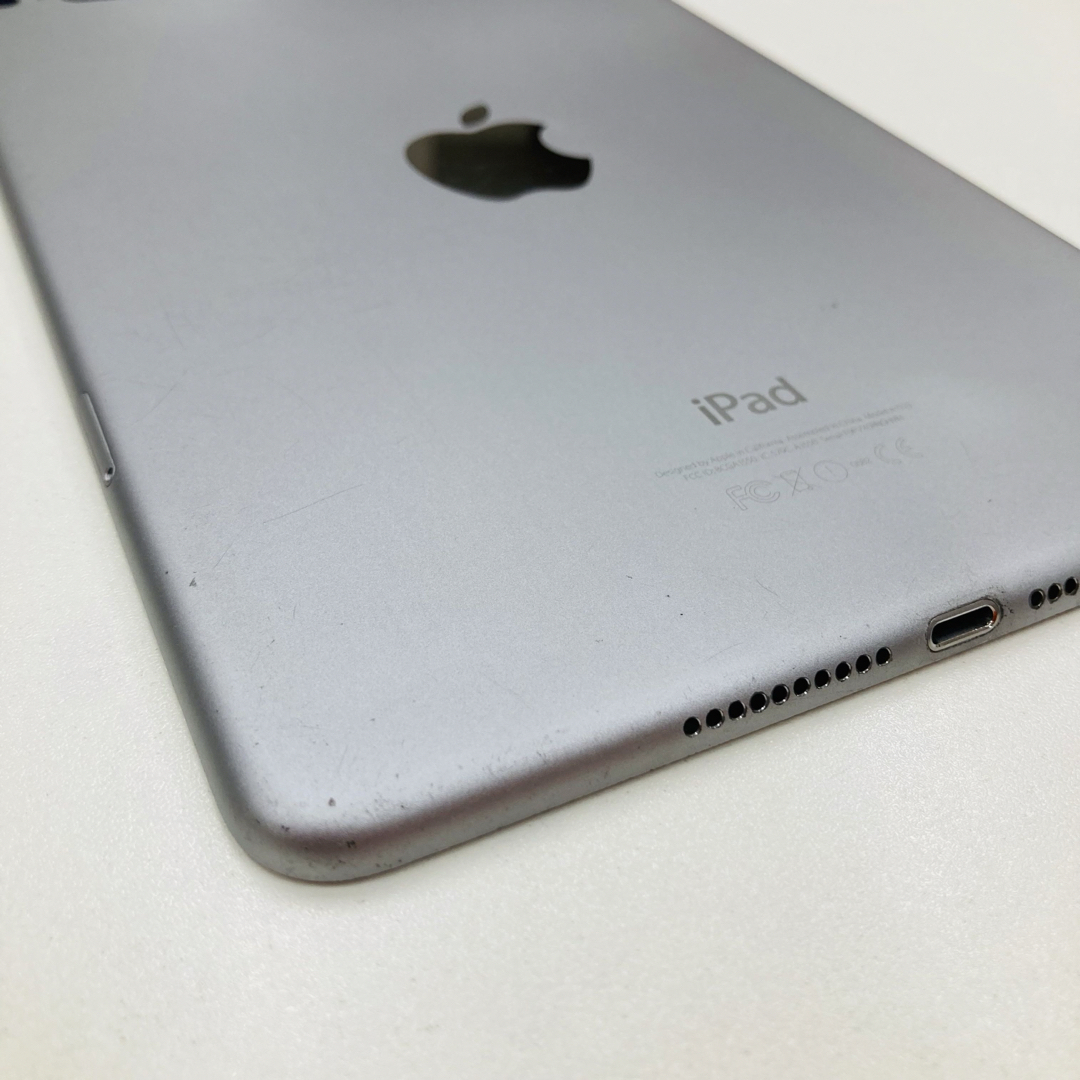 iPad(アイパッド)のiPad mini4 セルラーモデル 128GB docomo スマホ/家電/カメラのPC/タブレット(タブレット)の商品写真