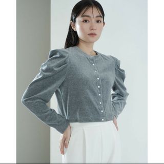 メゾンドドルチェ　maisondedolce ベロアカーディガン　グレー　美品