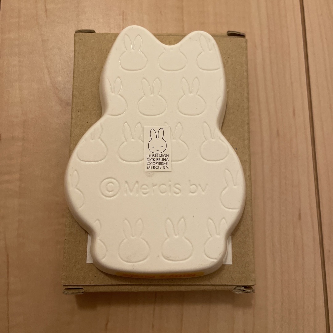 miffy(ミッフィー)のミッフィー☆かわいい小さなお皿 2つセット インテリア/住まい/日用品のキッチン/食器(食器)の商品写真