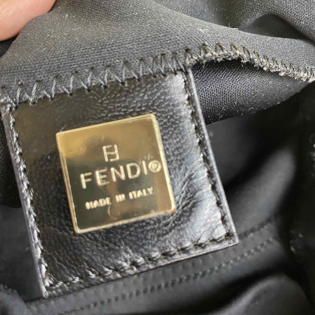 FENDI(フェンディ)のFENDI BAGUETTE バゲットCLOTH HANDBAG レディースのバッグ(ショルダーバッグ)の商品写真