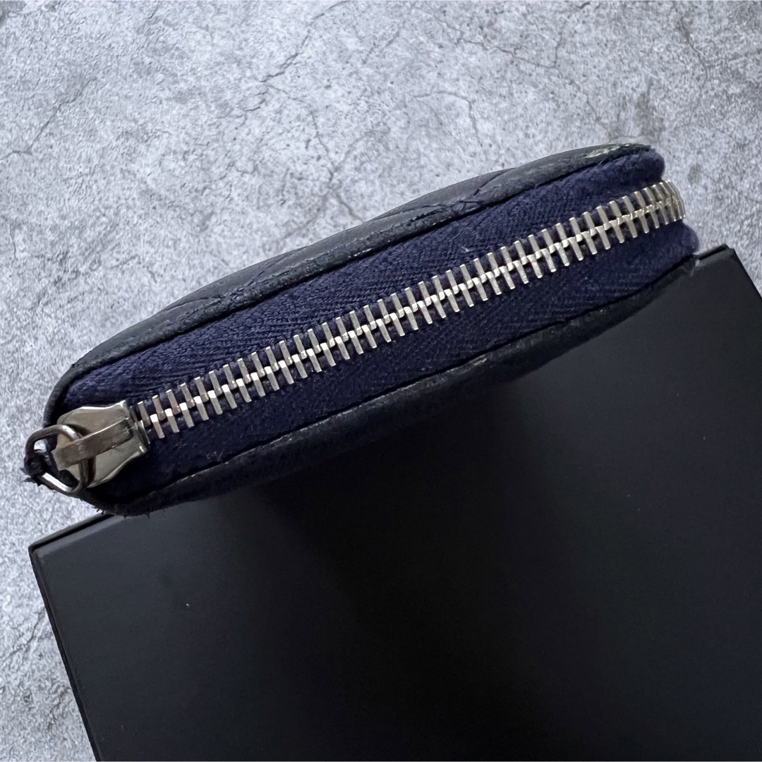 CHANEL(シャネル)のCHANEL シャネル マトラッセ ラムスキン 長財布 ネイビー レディースのファッション小物(財布)の商品写真