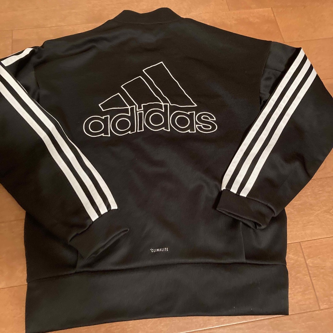 adidas(アディダス)のアディダス　男の子　150サイズ　美品　セットアップ　ジャージ キッズ/ベビー/マタニティのキッズ服男の子用(90cm~)(その他)の商品写真