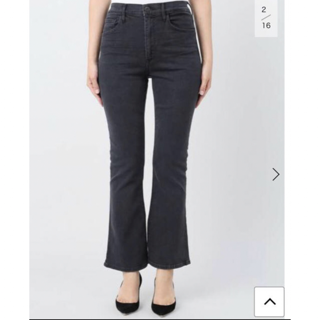 L'Appartement DEUXIEME CLASSE(アパルトモンドゥーズィエムクラス)のアパルトモン　3*1 CROPPED FLARE DENIM ブラック25 レディースのパンツ(デニム/ジーンズ)の商品写真